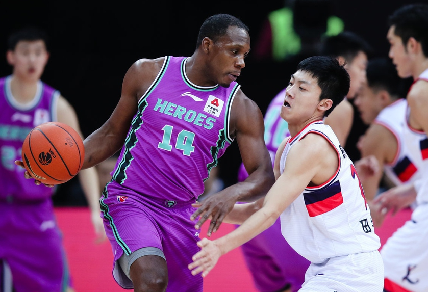 吉林队完胜尼克斯，陶汉林关键制胜