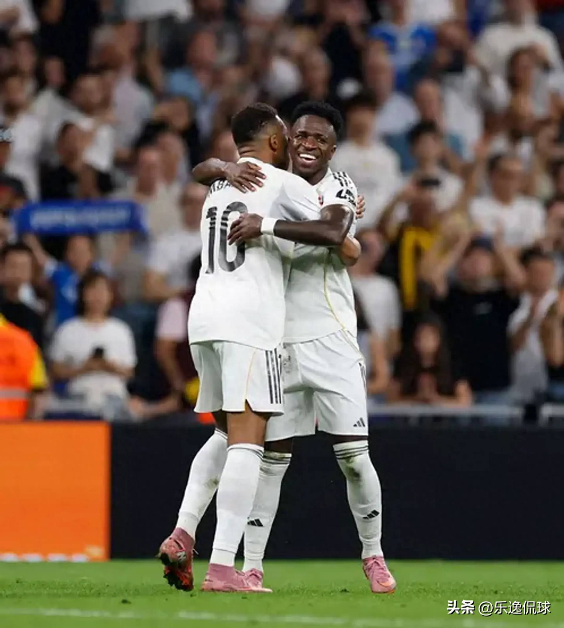 梅赛德斯力克红牛二队,阿隆索状态火热 梅赛德斯力克红牛二队,阿隆索状态火热