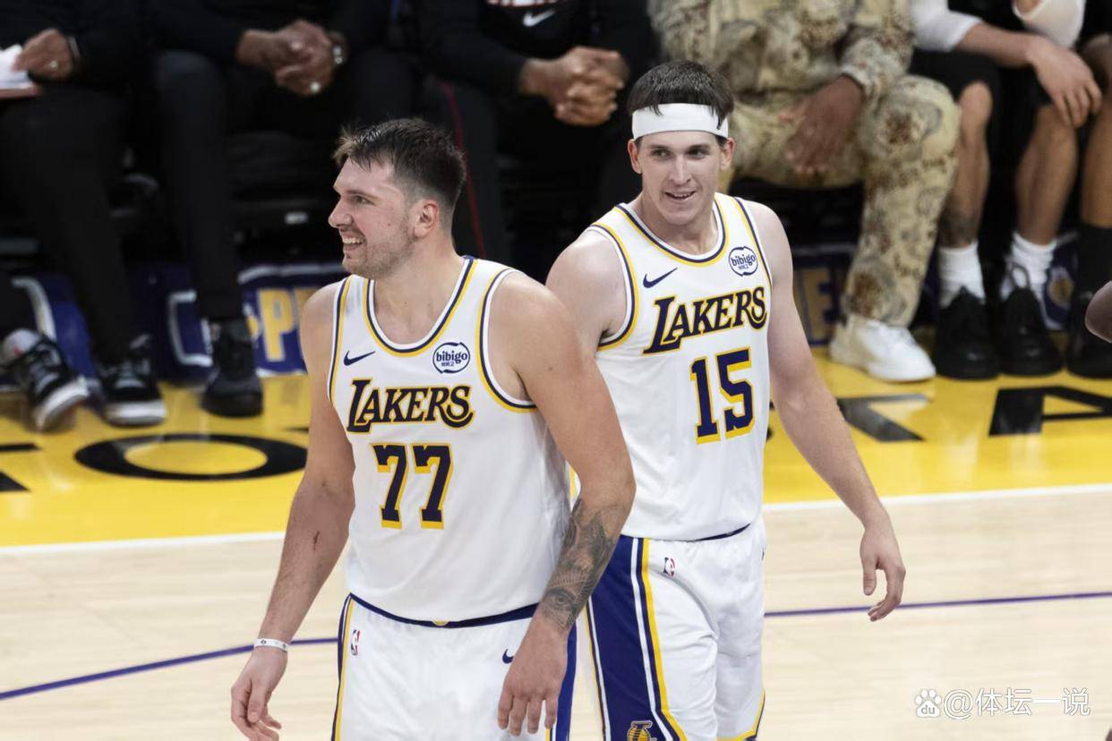 爵士力克湖人，布克状态火热