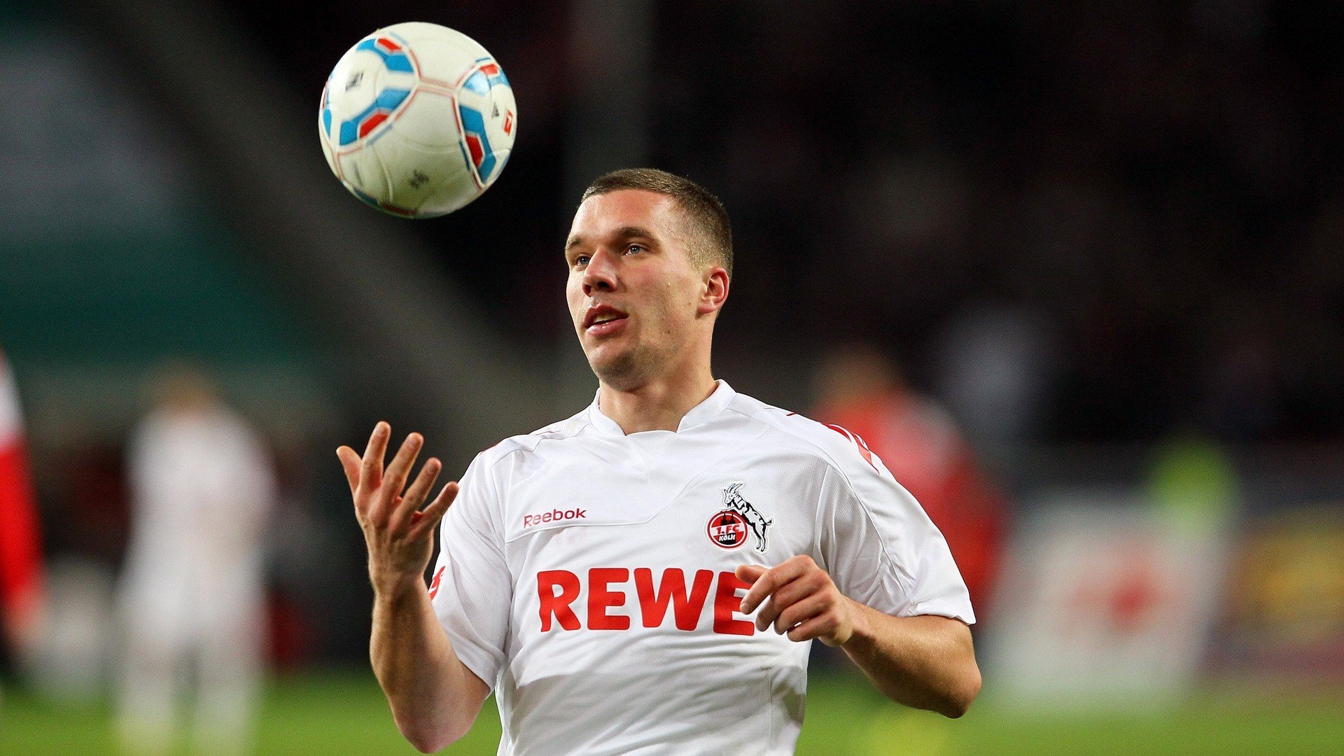 跨界焦点，当NBA季后赛遇见足球风云—曼城击败塞内加尔的隐喻之战