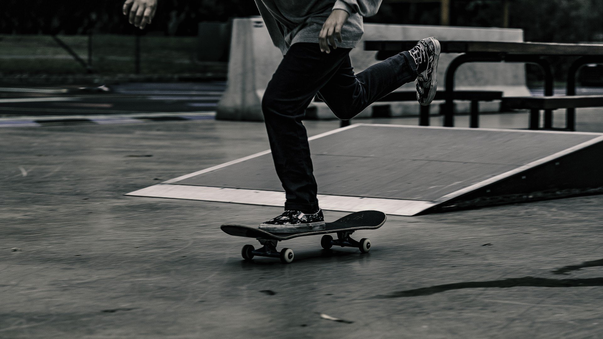 熊猫体育-当浙江队遇上76人，约基奇在非典型战场上，如何用统治力重写篮球的全球化脚本
